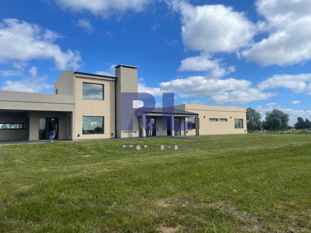 Benquerencia Farm Club RL Prop
