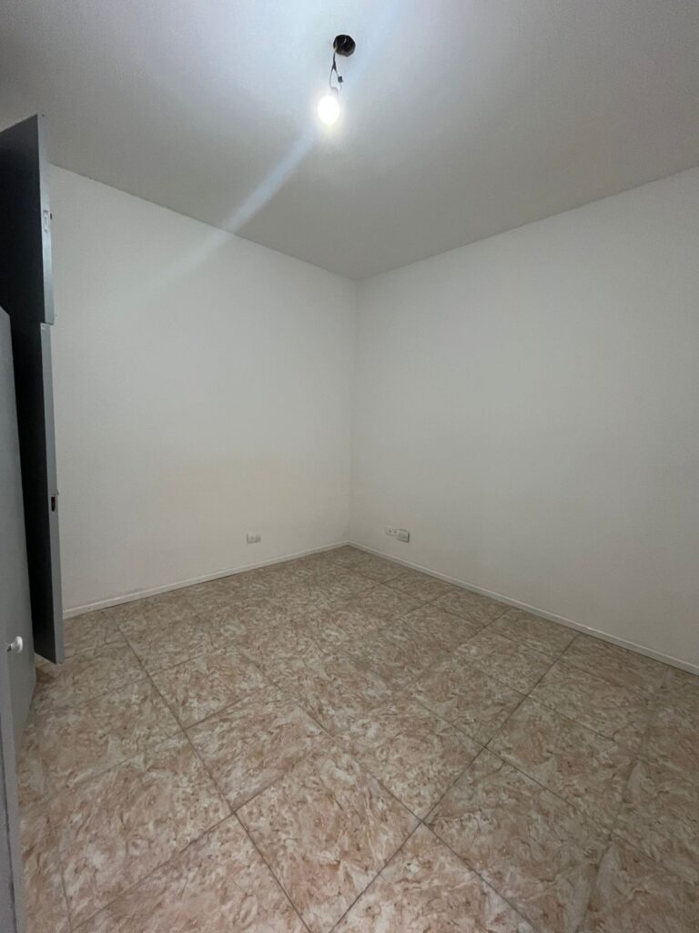 Paraguay 3338 RL Prop