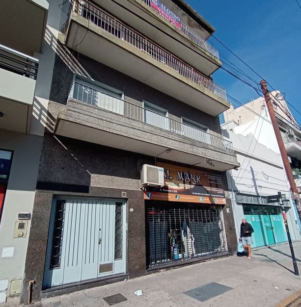 Av B Rivadavia 11056 RL Prop