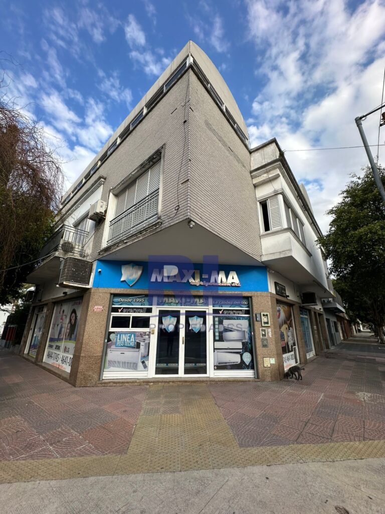 Esquina Tuyuti 6788 RL Prop