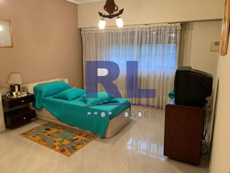 Zuviria 4926 RL Prop