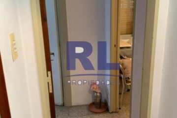 Zuviria 4926 RL Prop