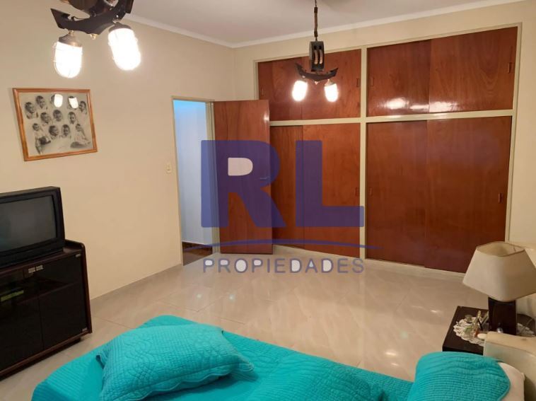 Zuviria 4926 RL Prop