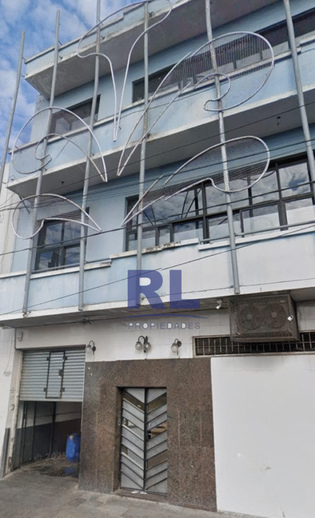 Av Gral Paz 12617 RL Prop